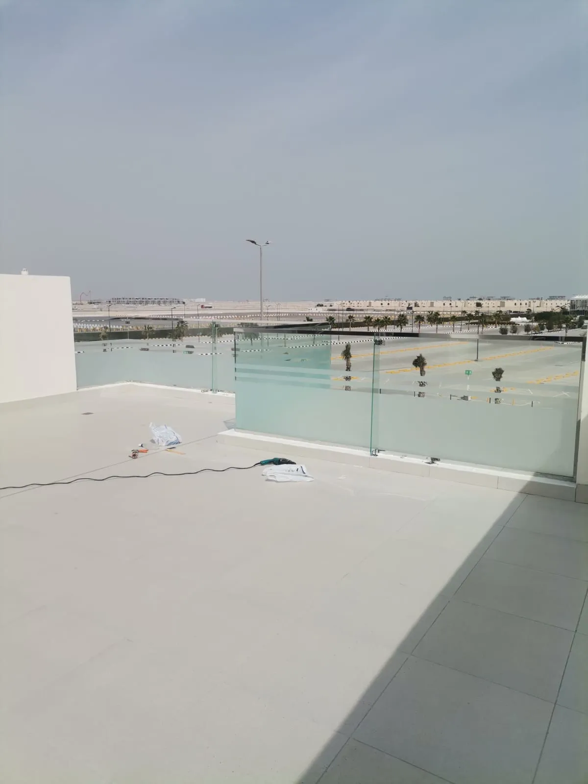اسكاي لايت وساتر زجاج